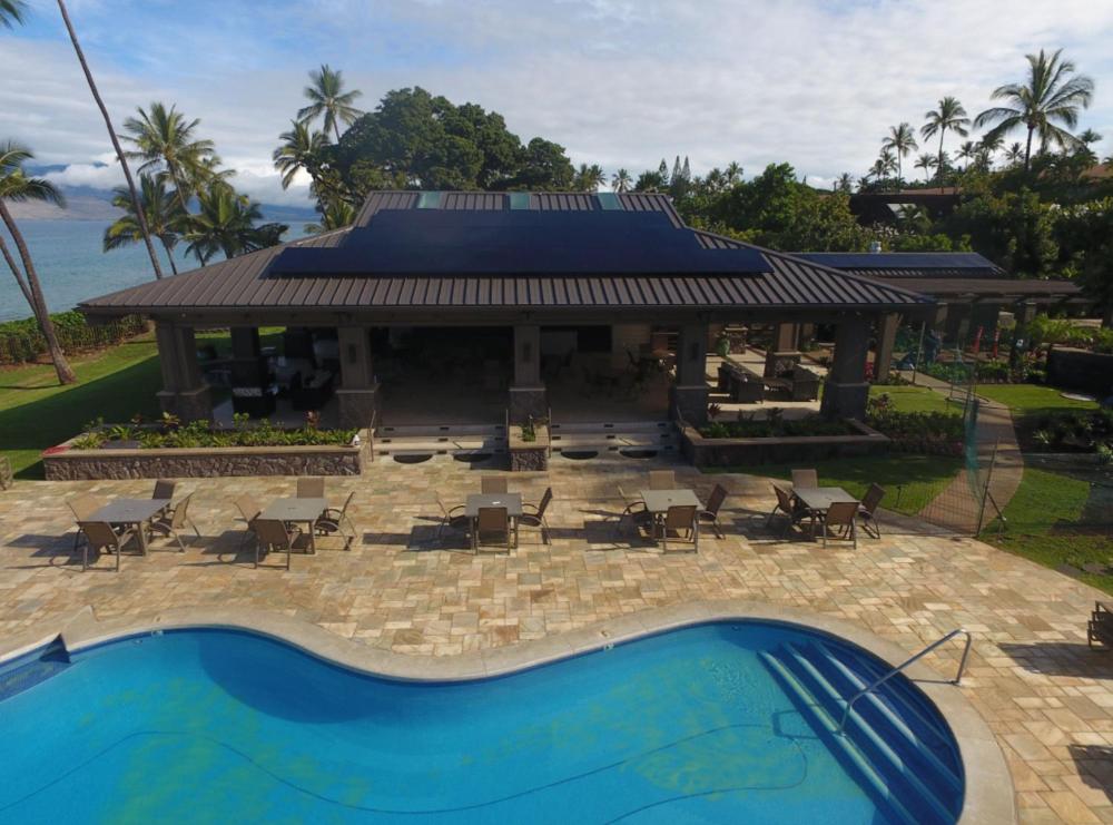 9B EKAHI VILLAGE-STUDIO BATH, GARDEN VIEW - 1 MINUTE STROLL to BEACH!